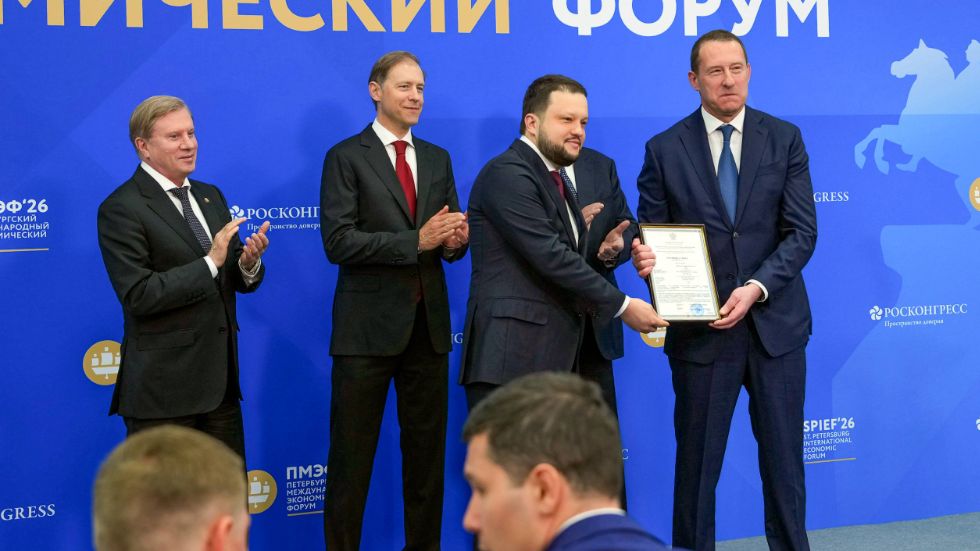 Ил-114-300 и двигатель ПД-8 получили сертификаты типа