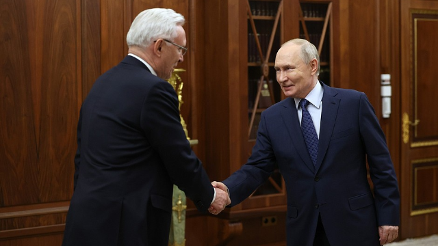 Владимир Путин констатировал непростую ситуацию в российском автопроме